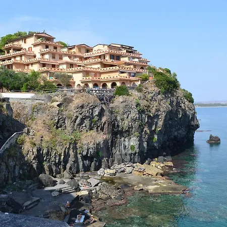 アパート Iris House アニョーネ・バーニ