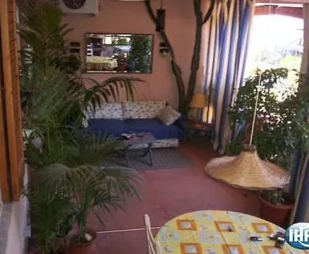 Iris House Agnone Bagni
